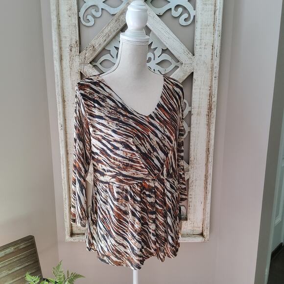 EMALINE Tops - Emaline Women's Barcelona Layered Peplum Twist Font Top in Animal Print Zebra